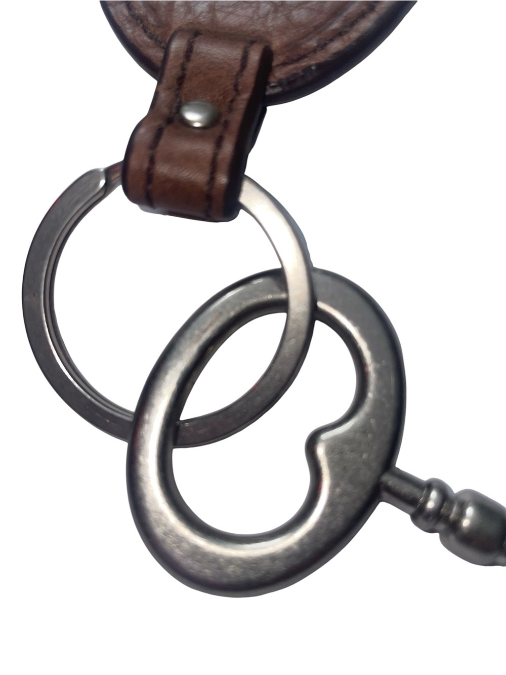 Vintage Leather Fossil Oval Keyring Key Fob With Original Metal Skeleton Key - Picture 3 of 7